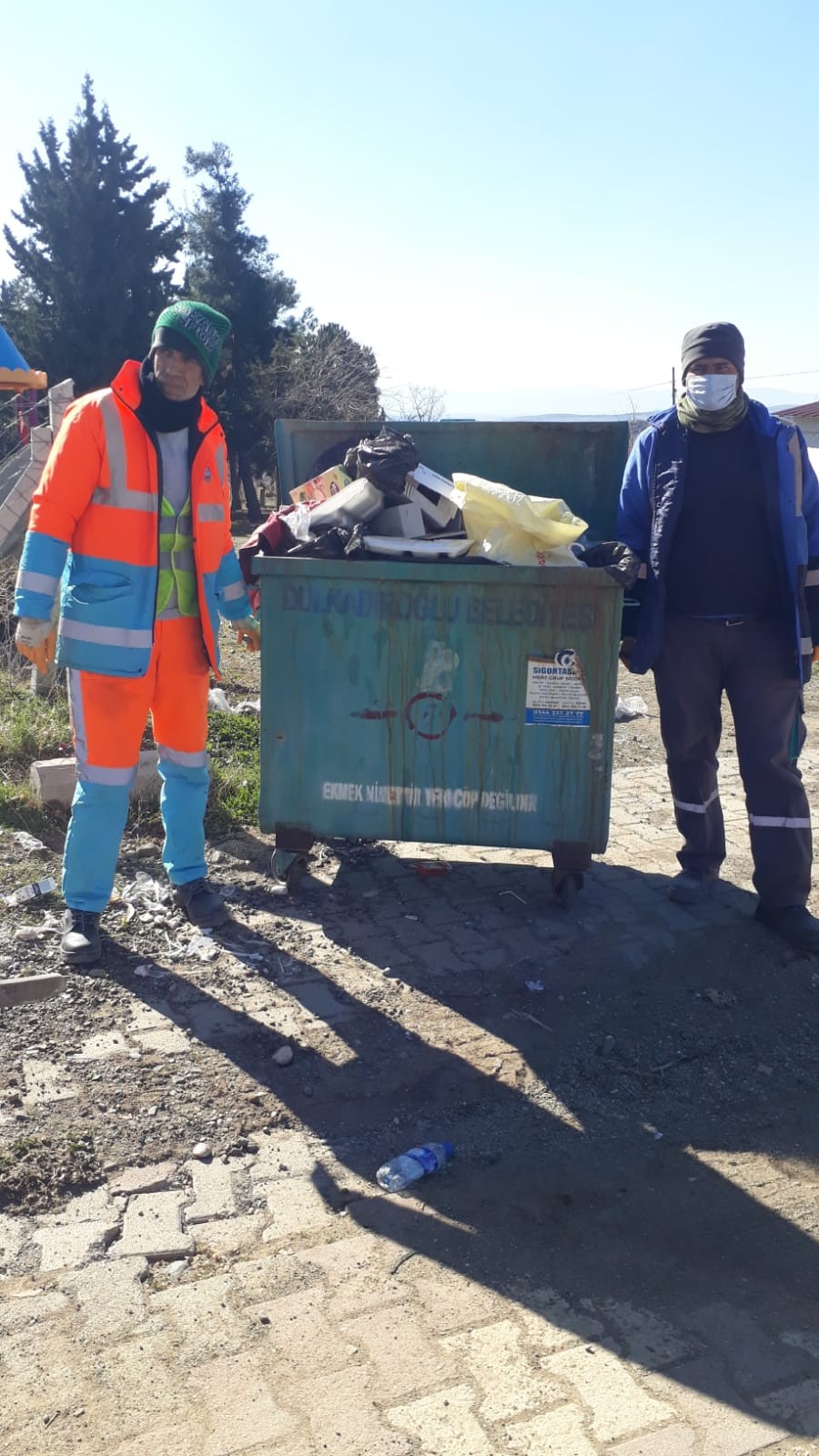 Serdivan Belediyesi Temizlik İşleri Ekipleri Deprem Bölgesinde