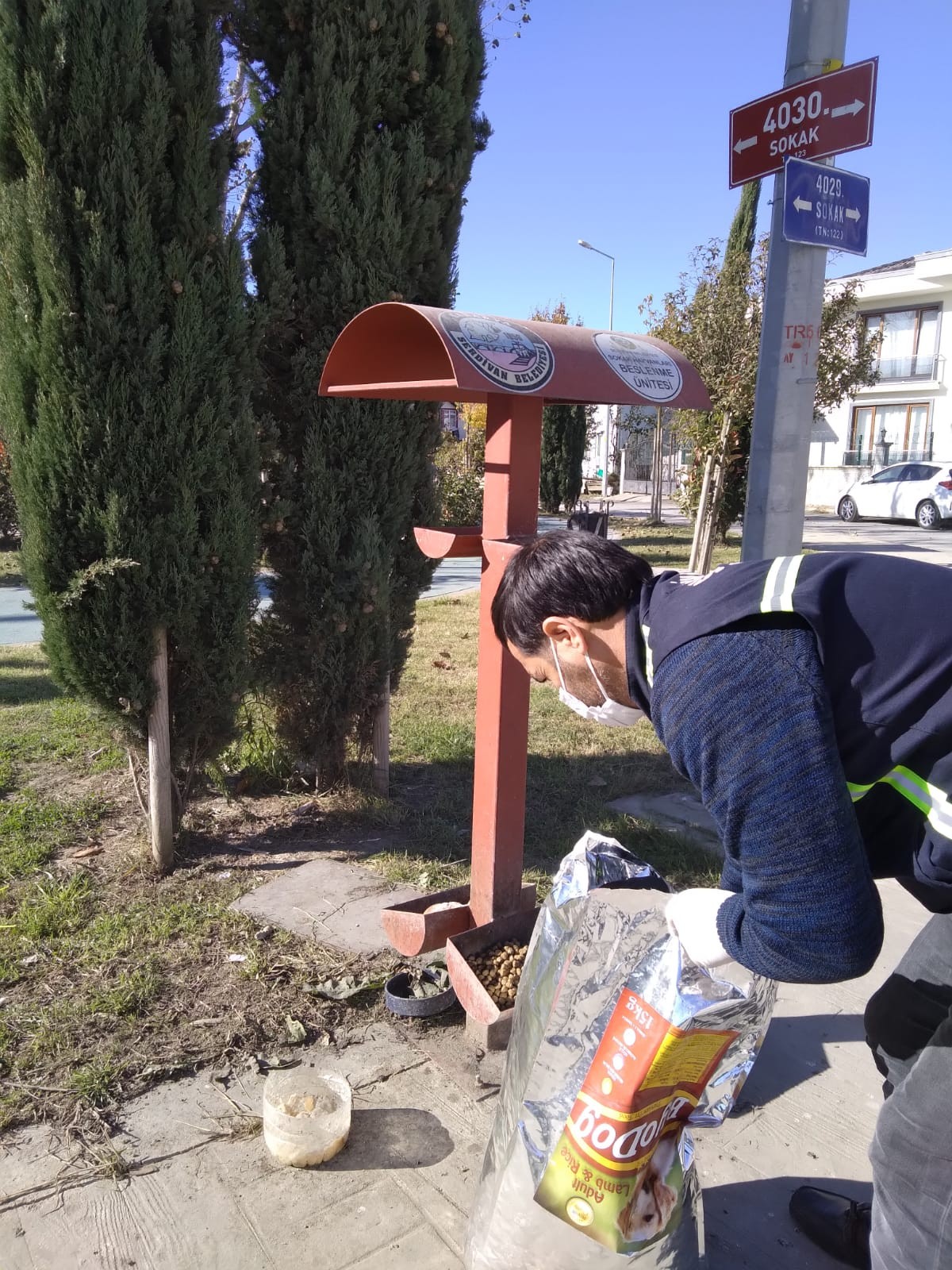 Ekipler Onlar İçin Sahada  