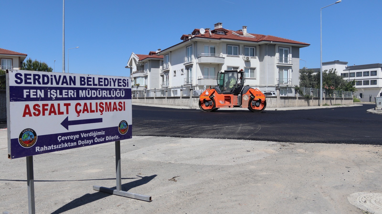 Serdivan’da 5 Sokak Daha Asfaltlandı	