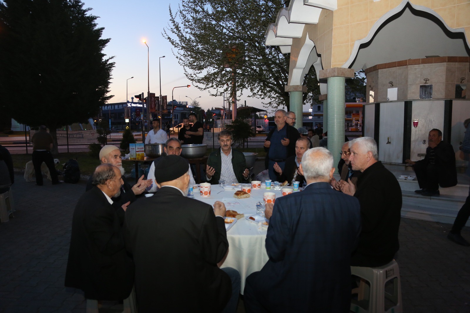 Alemdar, Gönül Sofrasında Vatandaşlarla Buluştu	