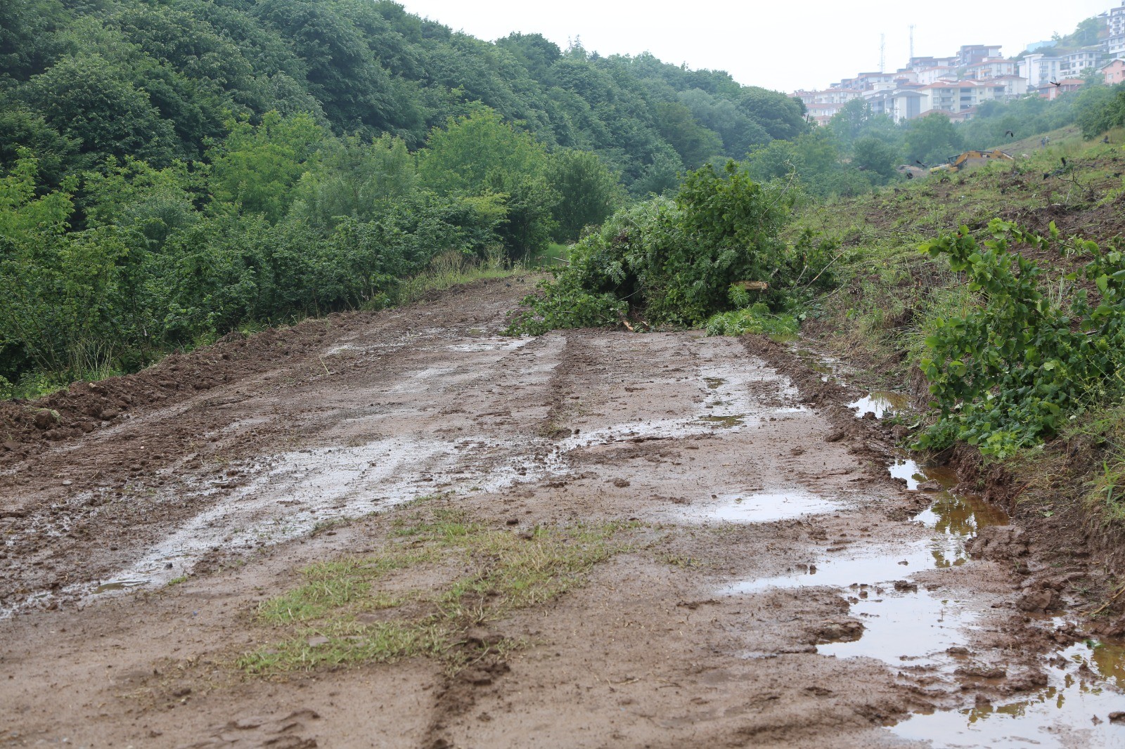 Bağlantı Yolunda Çalışmalar Başladı