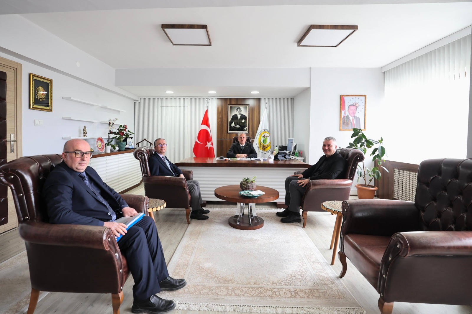 Başkan Osman Çelik’ten Sakarya Orman Bölge Müdürlüğü’ne Ziyaret