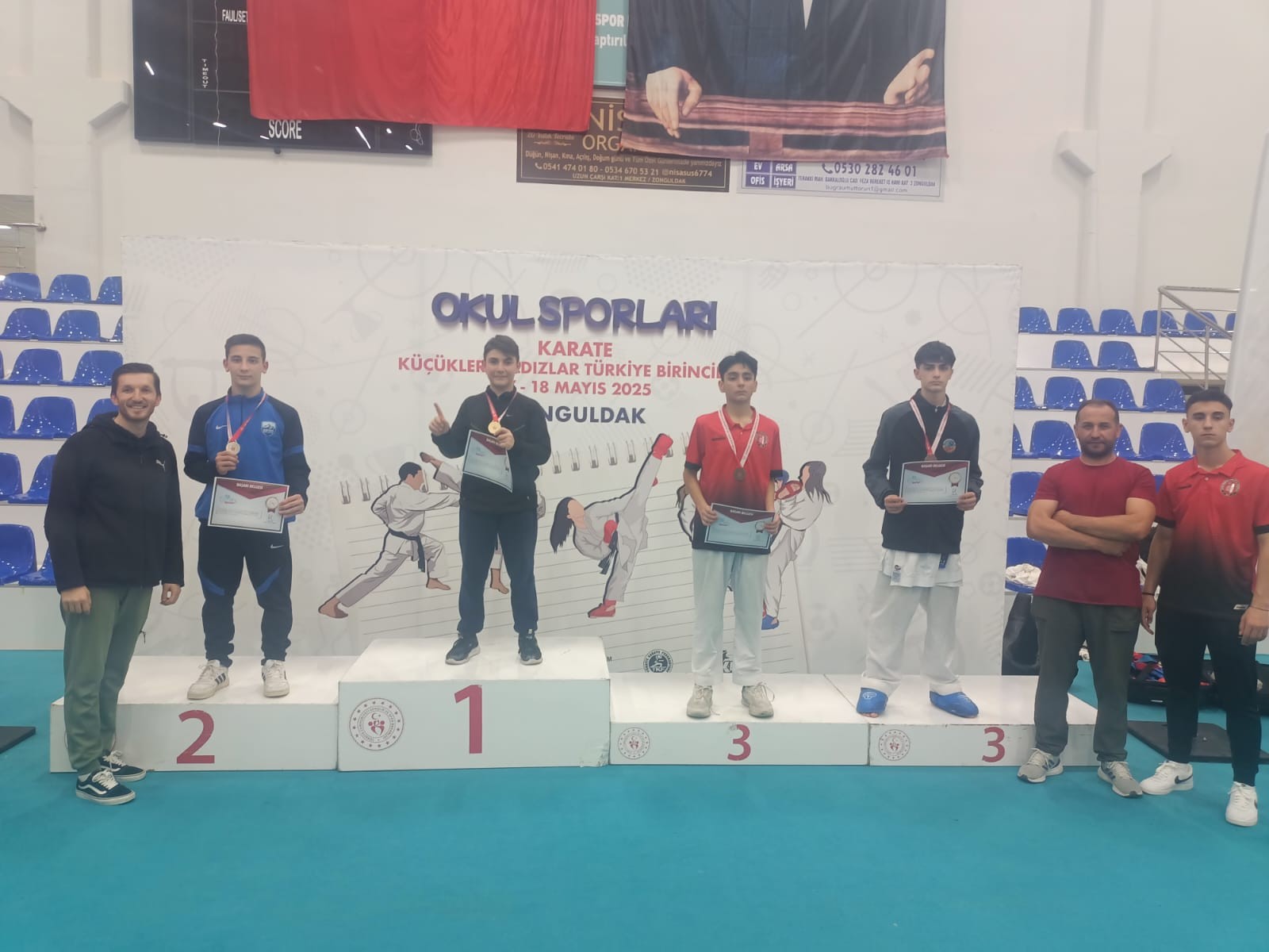 Serdivanlı Karatecilerden Çifte Madalya