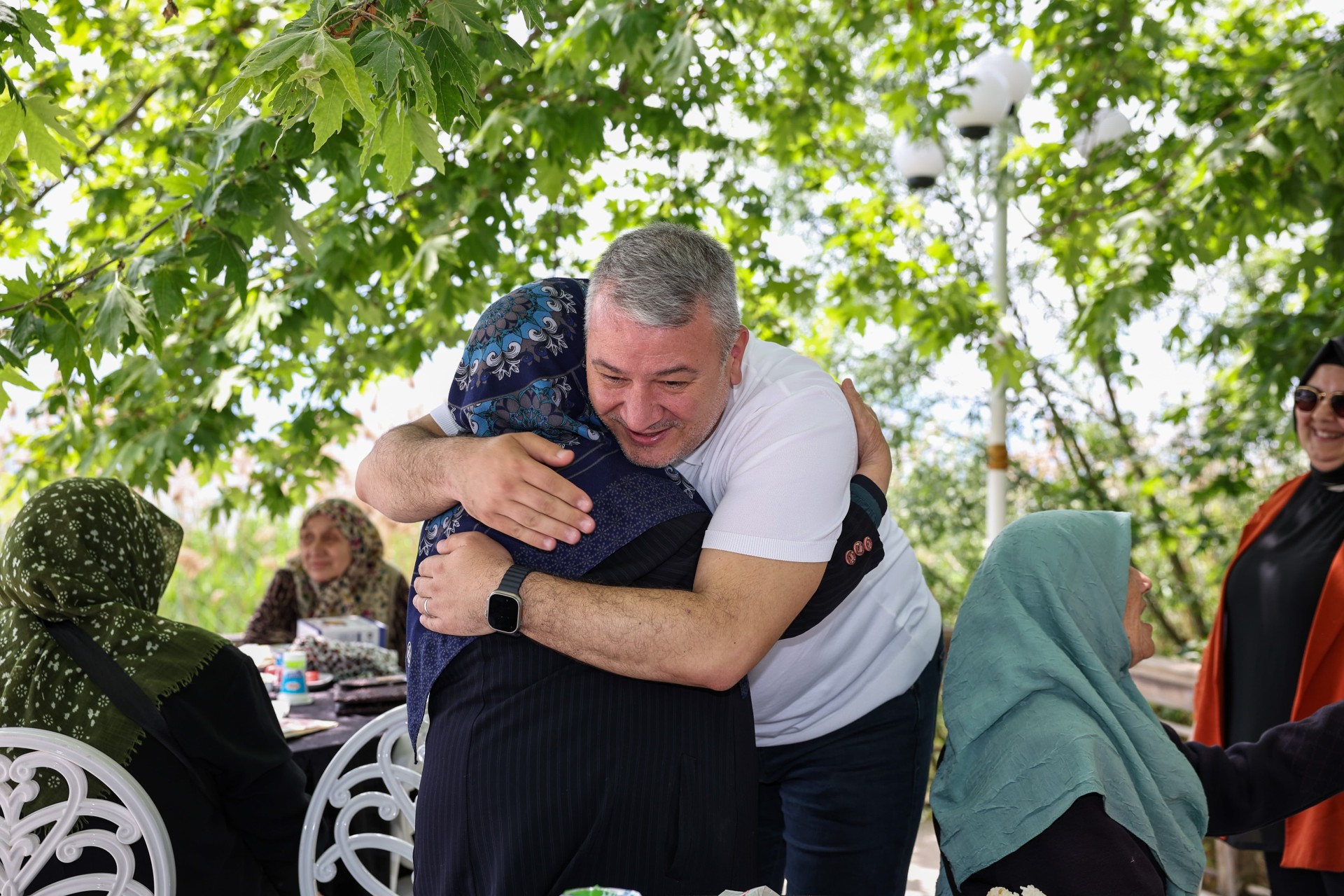 Serdivan Belediyesi’nden Yaşlılara Moral Pikniği