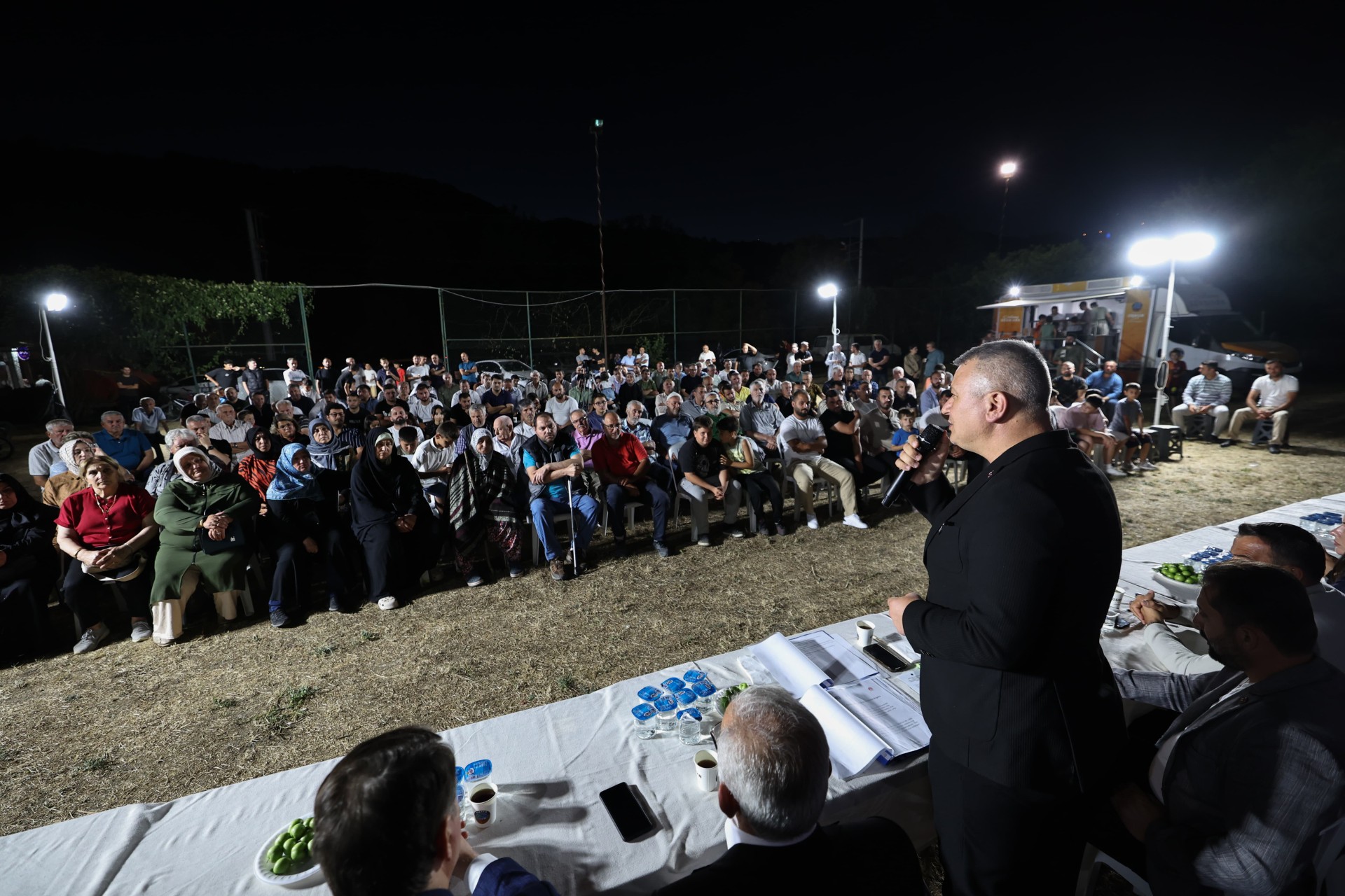 Aşağıdereköy’de Yüz Yüze Belediyecilik Örnek Oldu