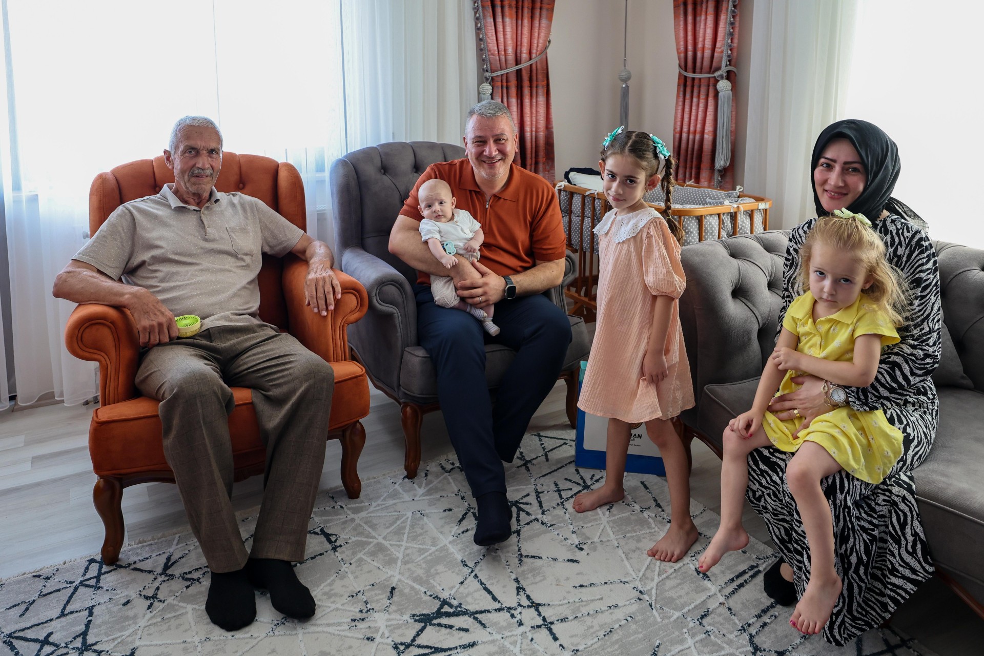 Serdivan’da Gönüllere Dokunan Ziyaretler